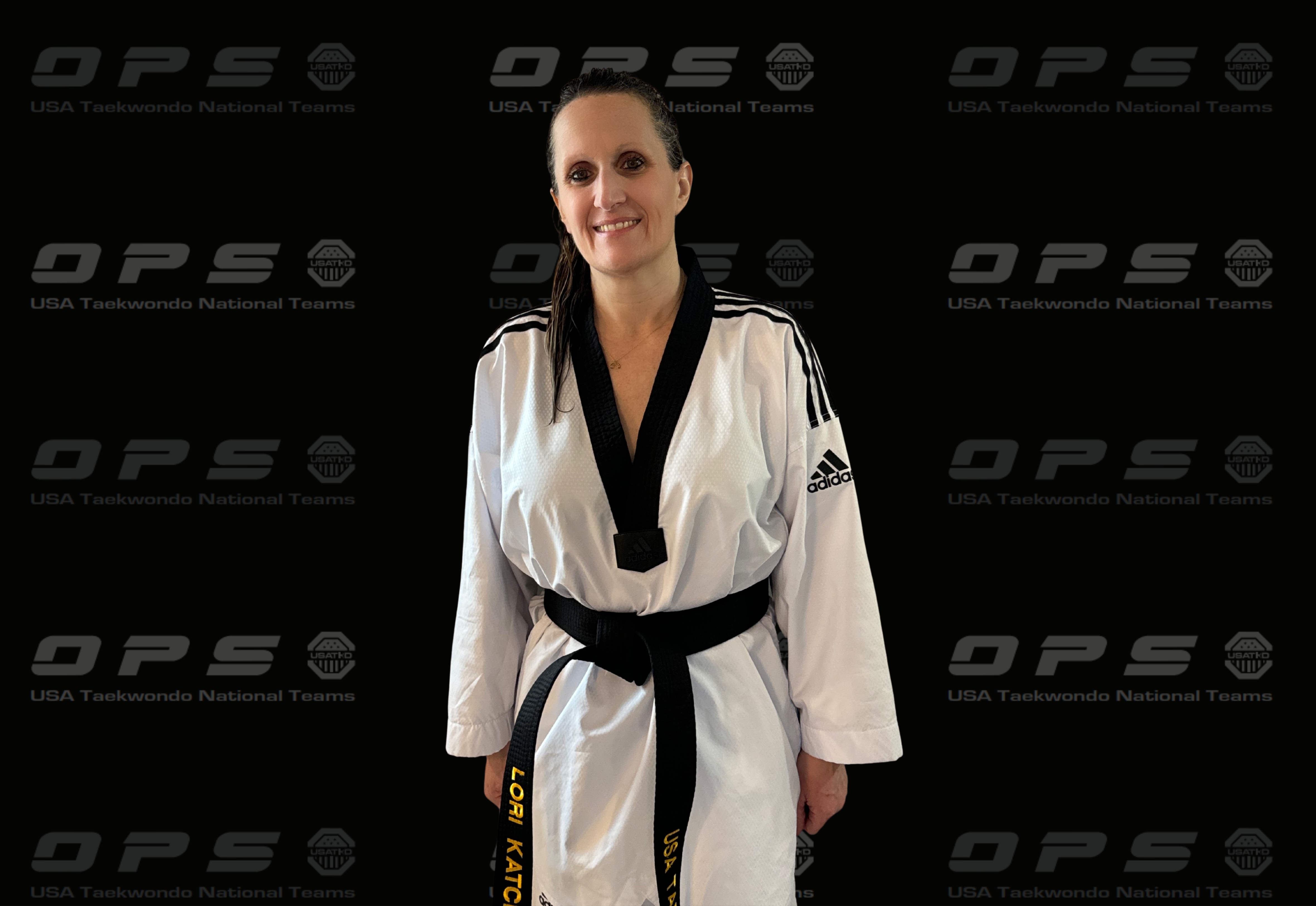 Adidas top usa taekwondo